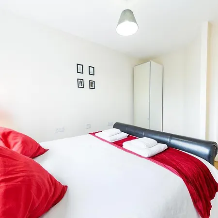 2 Bed 2 Bathroom Free Parking * 브리스틀